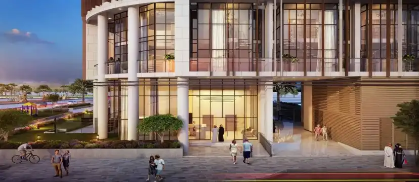 Drop-off area at the entrance with glazed columns
