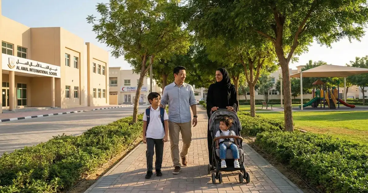 أفضل المجتمعات السكنية للعائلات في أبوظبي: المدارس والحدائق والرعاية الصحية والأمان